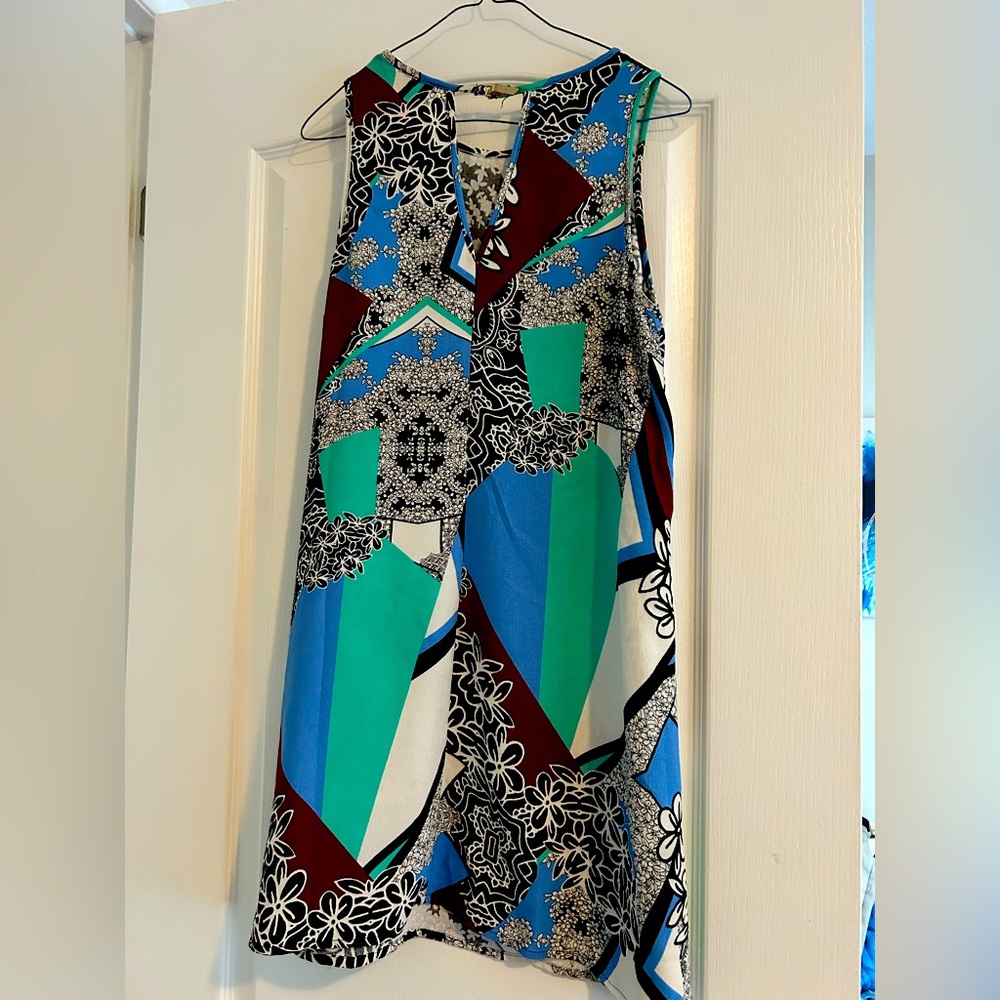 Colorful Sleeveless Patterned Dress